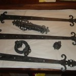 cast iron front door hardware | strap hinge | verde finish 